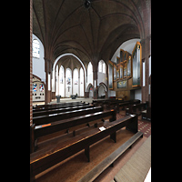 Berlin, St. Marien, Schräger Blick vom Hauptschiff zur Orgel und in den Chor