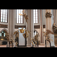 Berlin, Museum Nikolaikirche, Barocke Skulpturen im Chorraum