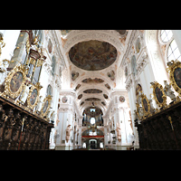 Waldsassen, Stiftsbasilika, Chorraum mit Evangelien- und Epistelorgel