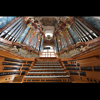 Waldsassen, Stiftsbasilika, Hauptorgel mit Spieltisch