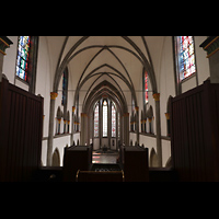 Mnchengladbach, Mnster St. Vitus, Blick vom Spieltisch ber das Rckpositiv in die Kirche