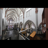 Mönchengladbach, Citykirche, Seitlicher Blick von der Orgelempore in die Kirche