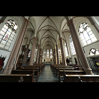 Willich, St. Johannes Baptist, Innenraum in Richtung Chor mit Gewölbe