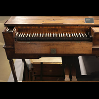 Berlin, Musikinstrumenten-Museum, Claviorganum - Tastatur