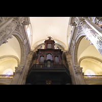 Sevilla, Iglesia de El Salvador, Orgel perspektivisch