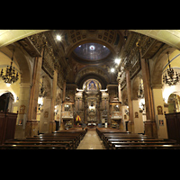 Barcelona, Basílica de la Mare de Déu de la Mercè i Sant Miquel, Innenraum in Richtung Chor