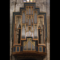 Barcelona, Basílica de Santa María del Pi, Orgel mit bisher nur teilweise aufgebautem Prospekt