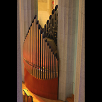 Barcelona, La Sagrada Familia, Linke Chororgel vom Triforium oben aus gesehen