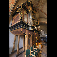 Schöningen am Elm, St. Vincenz, Orgel mit Spieltisch seitlich