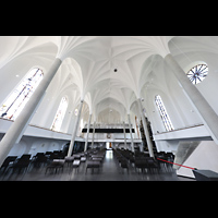 Kassel, St. Martin, Innenraum in Richtung Orgel perspektivisch