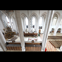 Ingolstadt, Liebfrauenmnster, Blick von der Chororgelempore in den Chorraum