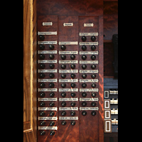 Linke Registerstaffel des mechanischen Spielschranks der Hauptorgel Passau, Dom St. Stephan, Linke Registerstaffel des mechanischen Spielschranks der Hauptorgel