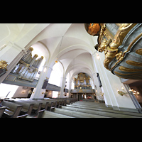 Stockholm, Maria Magdalena kyrka, Sdemporenorgel und Hauptorgel