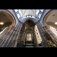 Kln (Cologne), St. Andreas Dominikaner, Chor und Querhaus mit Blick in die Vierungskuppel
