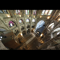 Kln (Cologne), Basilika St. Gereon, Blick vom oberen seitlichen Umgang des Dekagons in die Basilika