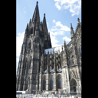 Köln (Cologne), Dom St. Peter und Maria, Südliches Langhaus und Türme