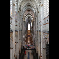 Köln (Cologne), Dom St. Peter und Maria, Blick vom östlichen Triforium ins Langhaus