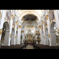 Regensburg, Stiftskirche Unserer Lieben Frau zur Alten Kapelle ('Alte Kapelle'), Innenraum in Richtung Chor