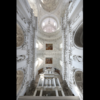 Vilnius, v. apatalu Petro ir Povilo banycia (St. Peter und Paul), Blick ins Gewlbe und zur Orgel