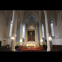 Tallinn (Reval), Oleviste kirik (Olai-Kirche), Chorraum mit Altar