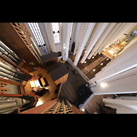 Mnchen (Munich), Liebfrauendom, Blick vom linken Pedalturm auf die Orgelempore und in den Dom