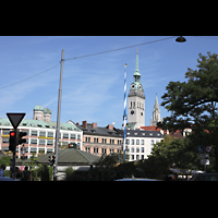 Mnchen (Munich), Alt St. Peter, Ansicht vom Viktualienmarkt von Sden