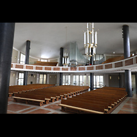 Mnchen (Munich), St. Matthus (ev.), Seitlicher Blick zur orgelempore