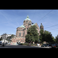 Mnchen (Munich), St. Lukas, Ansicht vom Mariannenplatz von Westen