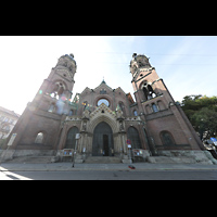 Mnchen (Munich), St. Lukas, Sdost-Ansicht von der Steinsdorfstrae