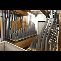 Pfeifen in der unteren Etage der Fernorgel, rechts das Cornopean 8' Passau, Dom St. Stephan, Pfeifen in der unteren Etage der Fernorgel, rechts das Cornopean 8'