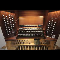 Chororgelspieltisch perspektivisch Passau, Dom St. Stephan, Chororgelspieltisch perspektivisch