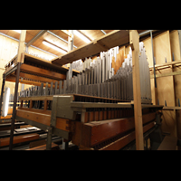 Bologna, San Giovanni Bosco, Pfeifenwerk in der Grand'Organo - Grundregister; rechts der Diapason I 8'