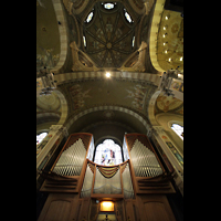 Torino (Turin), Santa Rita, Orgelprospekt mit Blick in die Kuppel