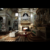 Bergamo, San Alessandro della Croce, Chorraum mit Orgel
