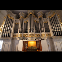 Saarlouis, St. Crispinus und Crispianus, Orgel mit Spieltisch