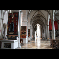 Augsburg, Dom St. Maria, Südliches Seitenschiff in Richtung Ostchor