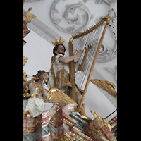K�nig David als Figur auf dem Orgeldach