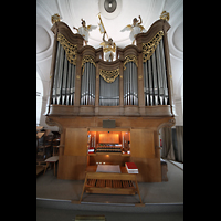 Murnau, St. Nikolaus, Orgel mit Spieltisch (Stand bis 2021)