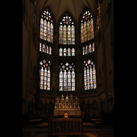 Regensburg, Dom St. Peter, Bunte Fenster mit Glasmalerei im Chor