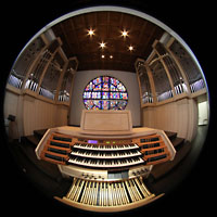 Detmold, Heilig-Kreuz-Kirche, Spieltisch und mittlerer Orgelprospekt