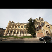 Chalons-en-Champagne, Cathdrale Saint-Etienne, Sdliches Seitenschiff von auen