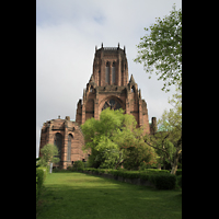 Liverpool, Anglican Cathedral, Chor und Turm von außen