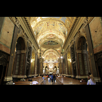 Pompei, Santuario della Beata Vergine (Madonna del Rosario), Innenraum in Richtung Chor