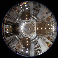 Roma (Rom), Basilica S. Pietro (Petersdom), Innenraum Gesamtansicht von der Vierung aus gesehen
