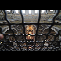Roma (Rom), Basilica S. Pietro (Petersdom), Blick vom Kuppelumgang in den Chorraum