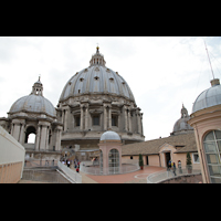 Roma (Rom), Basilica S. Pietro (Petersdom), Kuppeln der Basilika vom Dach aus gesehen
