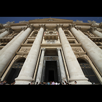 Roma (Rom), Basilica S. Pietro (Petersdom), Fassade perspektivisch