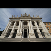 Roma (Rom), Basilica di San Giovanni in Laterano, Fassade perspektivisch