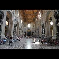 Roma (Rom), Basilica di San Giovanni in Laterano, Innenraum in Richtung Hauptportal