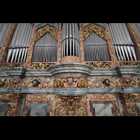 Muri, Klosterkirche, Prospektdetail der reich verzierten Hauptorgel